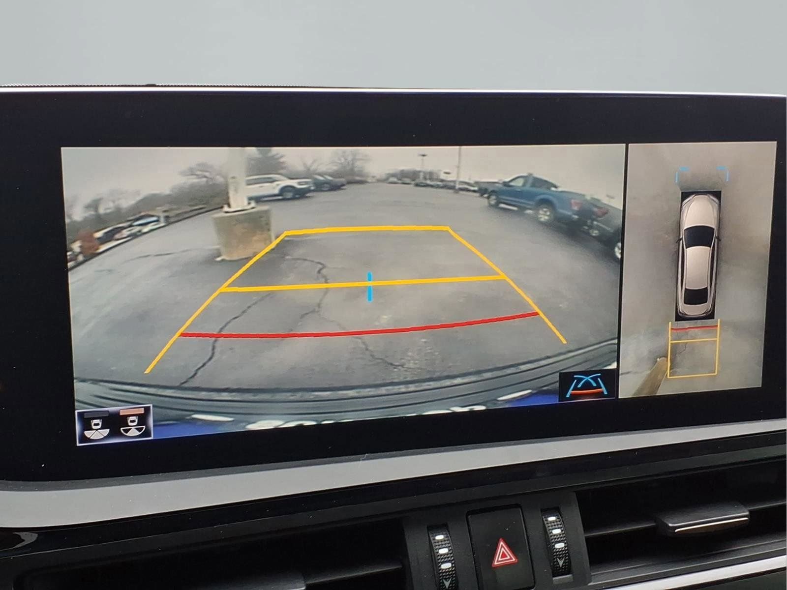 Used 2022 Lexus ES 300h w/ Accessory Package 2 image 9