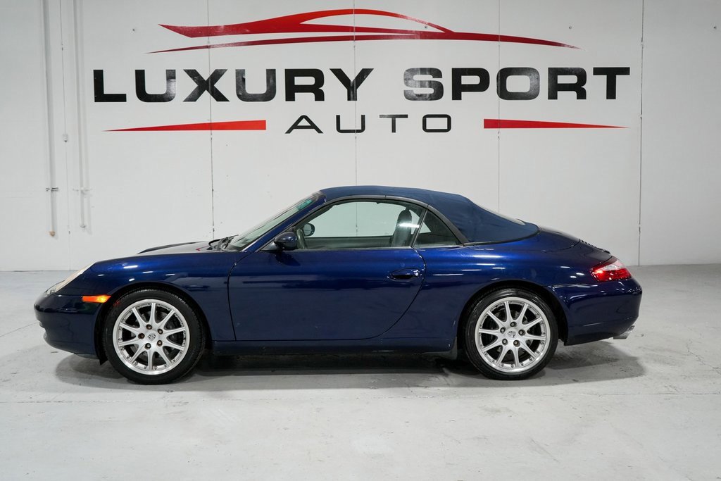 Used 2001 Porsche 911 Carrera image 2