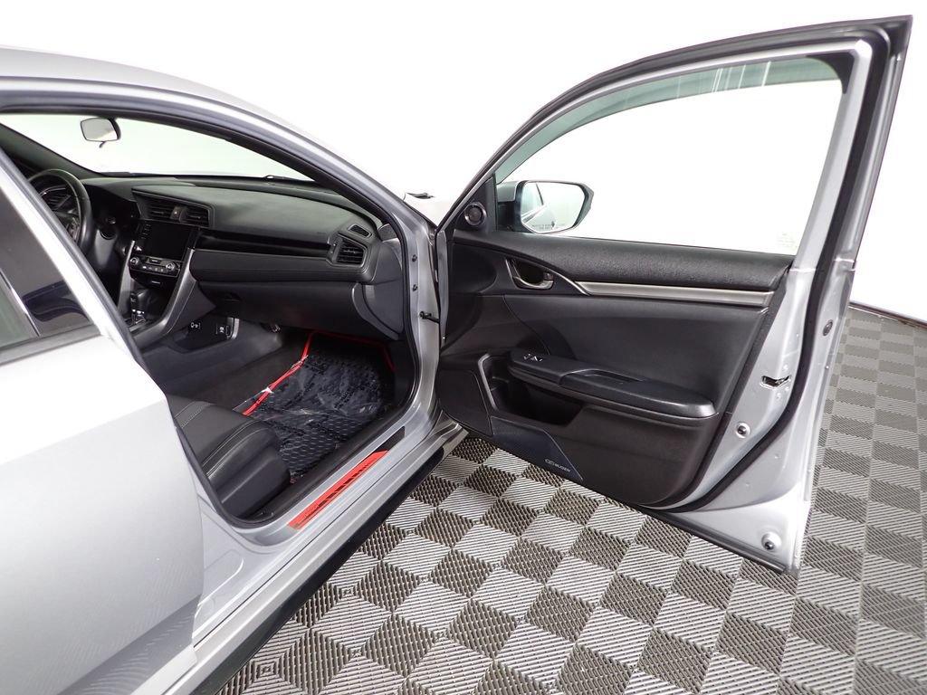 Used 2020 Honda Civic Sport image 31