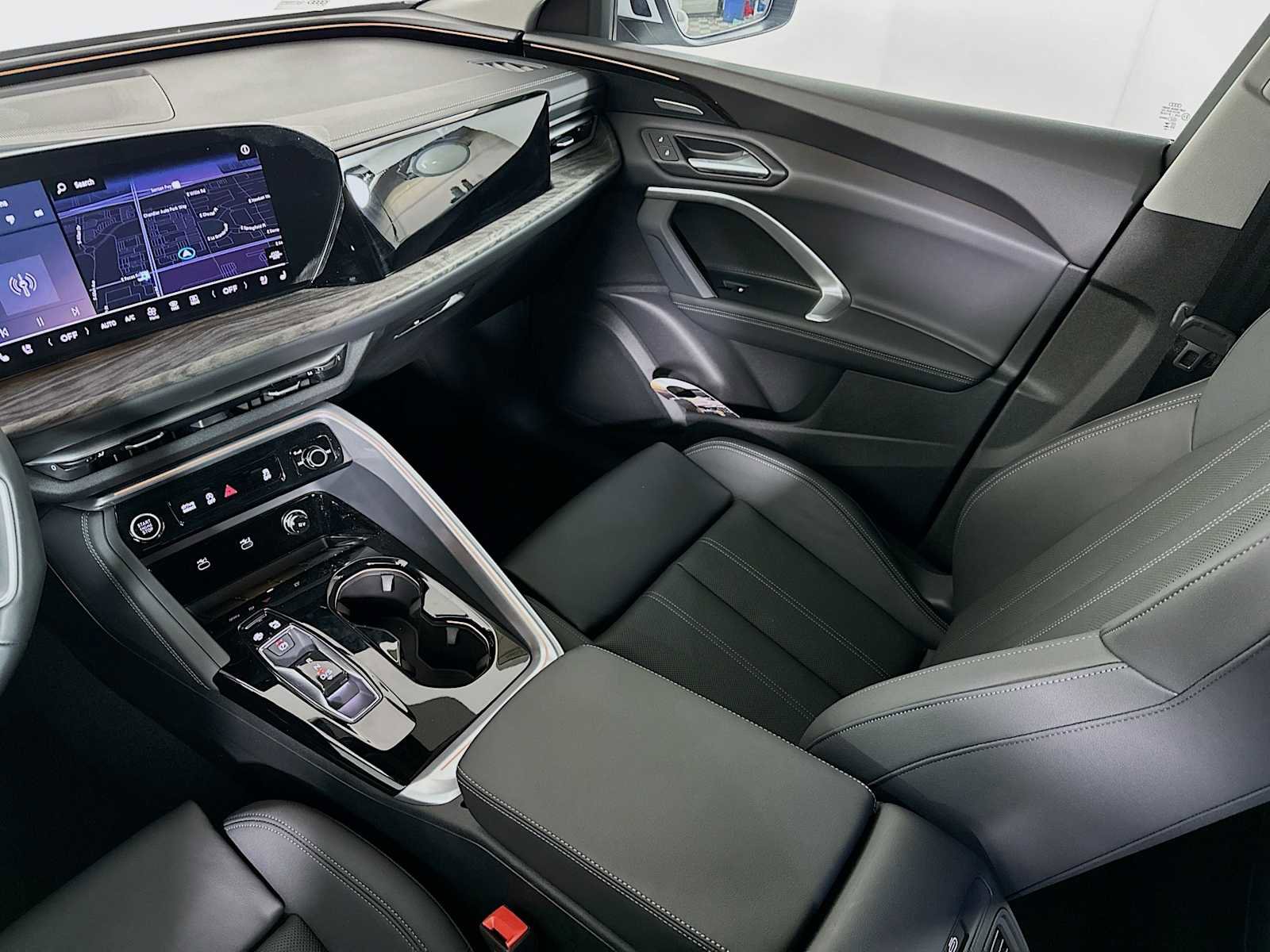 New 2025 Audi Q5 Premium Plus image 21