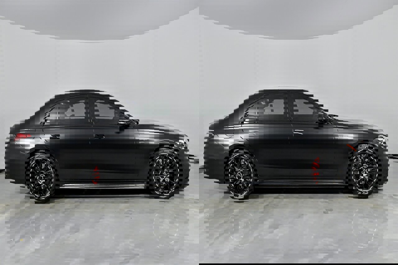 Used 2024 Mercedes-Benz S 63 AMG S image 14