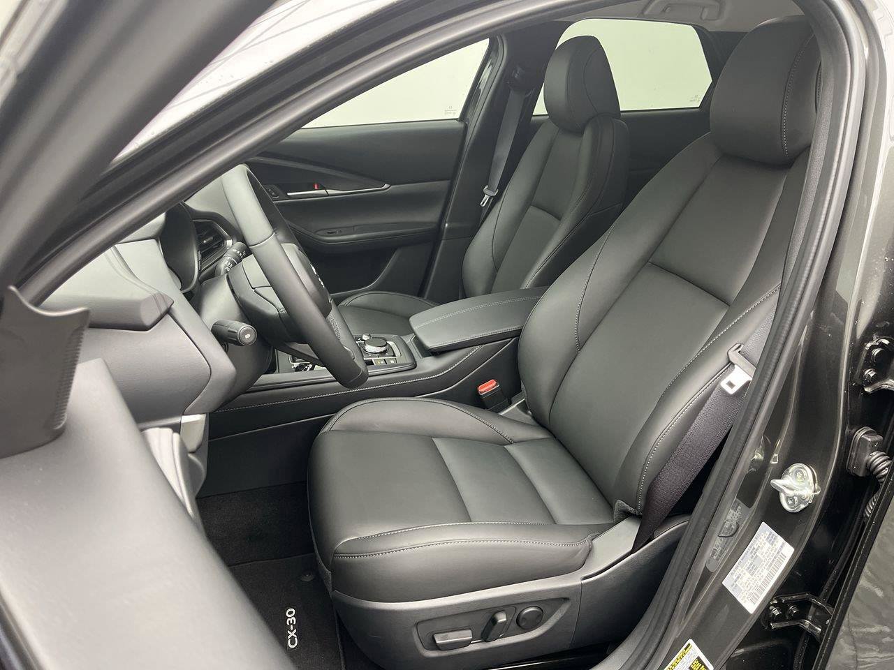 New 2026 MAZDA CX-30 AWD 2.5 S w/ Select Sport Pkg image 8