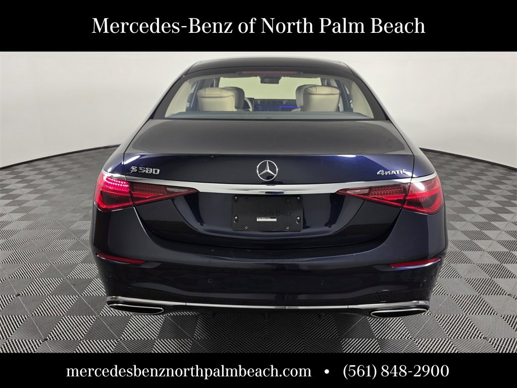 Used 2022 Mercedes-Benz S 580 4MATIC Sedan image 5