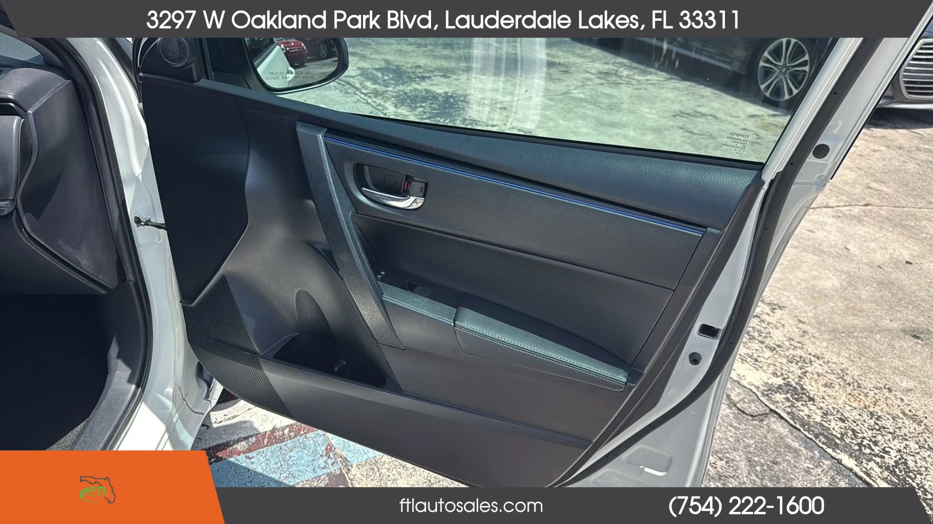 Used 2017 Toyota Corolla SE FWD image 30