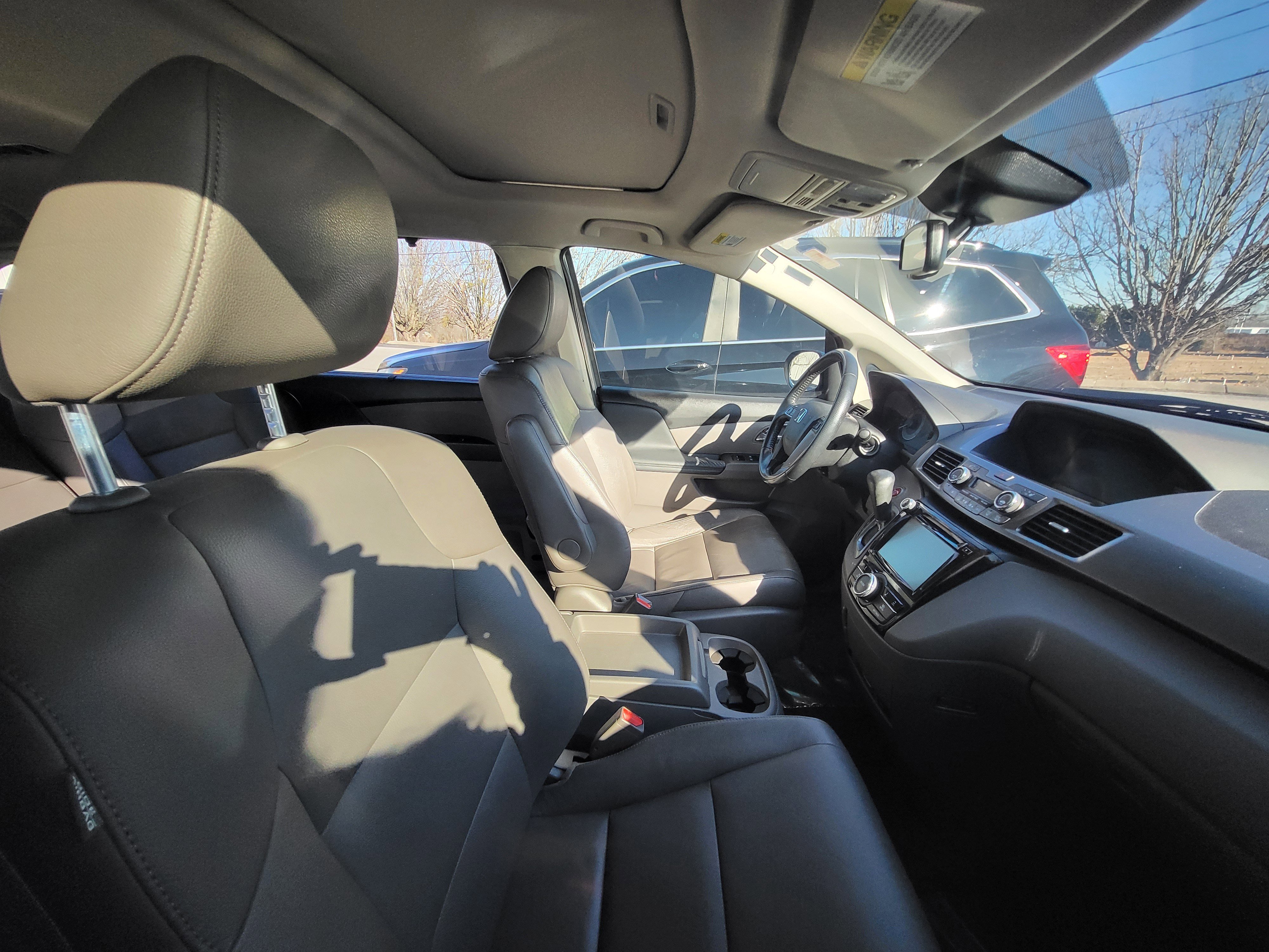 Used 2016 Honda Odyssey EX-L image 8