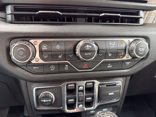 New 2026 Jeep Wrangler Unlimited Sport AWD/4WD image 23