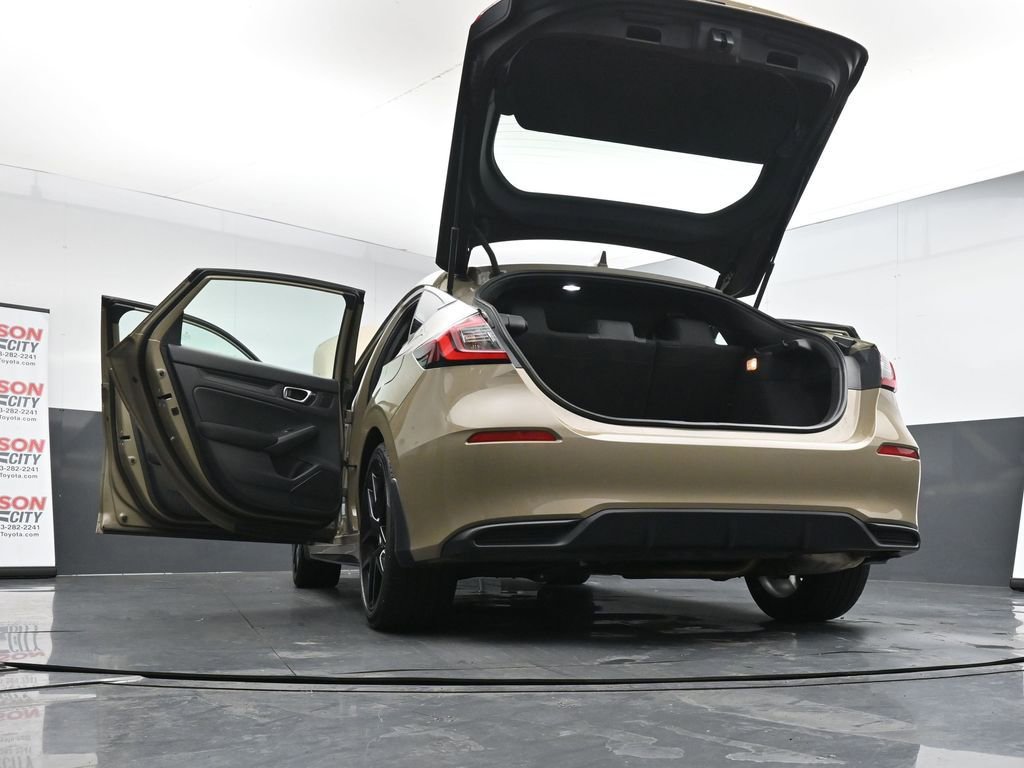 Used 2025 Honda Civic Sport image 30