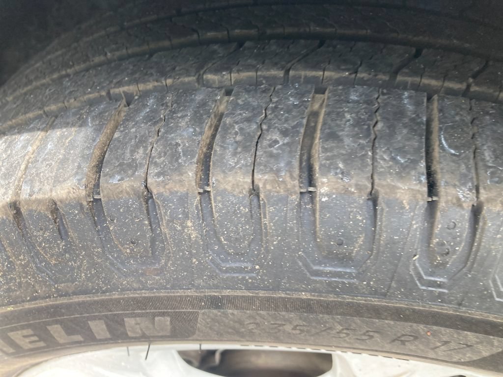 Used 2018 Ford Escape SEL AWD/4WD image 32