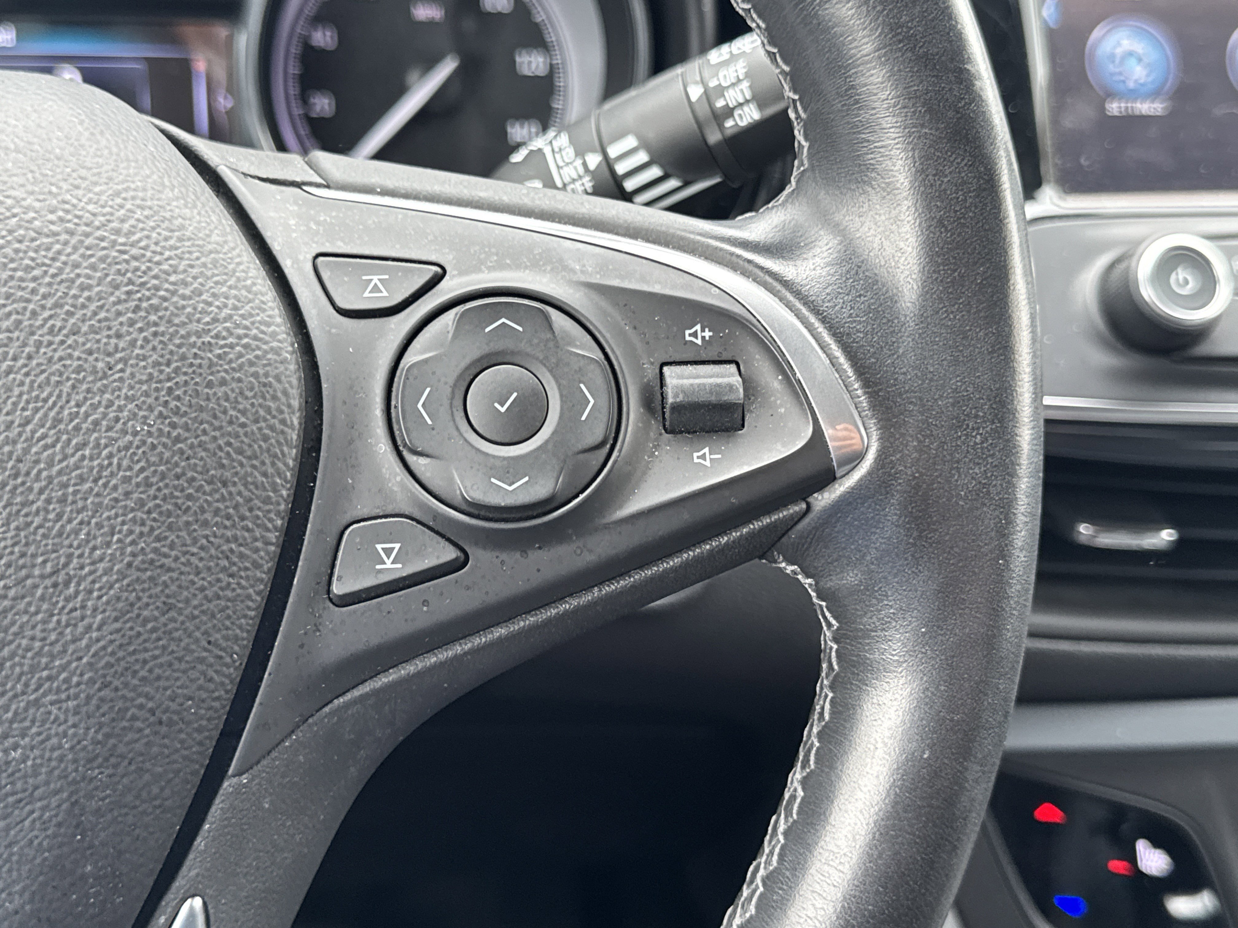 Used 2020 Buick Envision Essence image 15