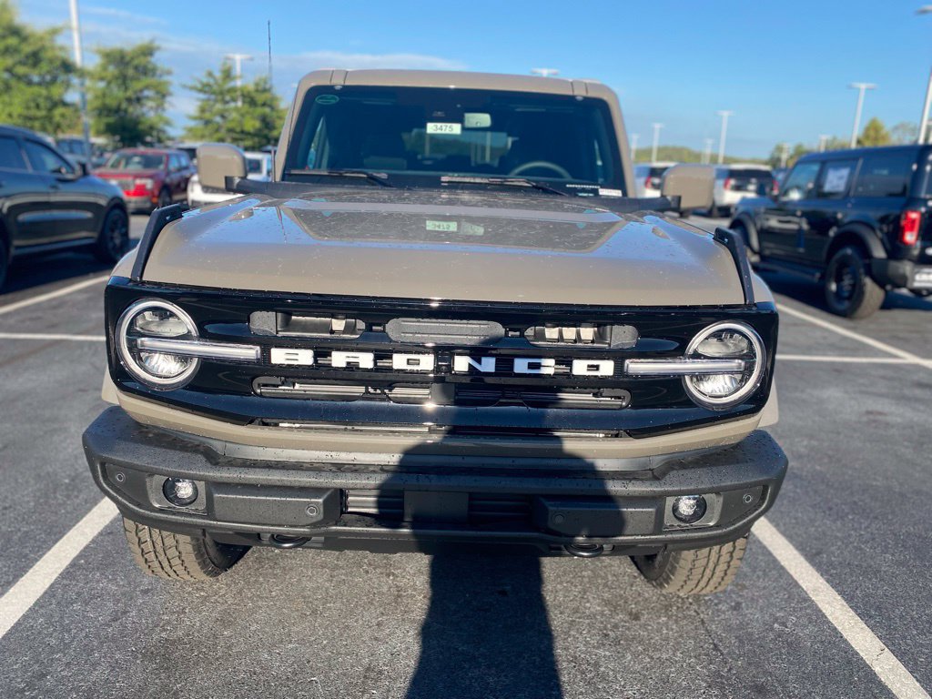 New 2026 Ford Bronco Outer Banks AWD/4WD image 2
