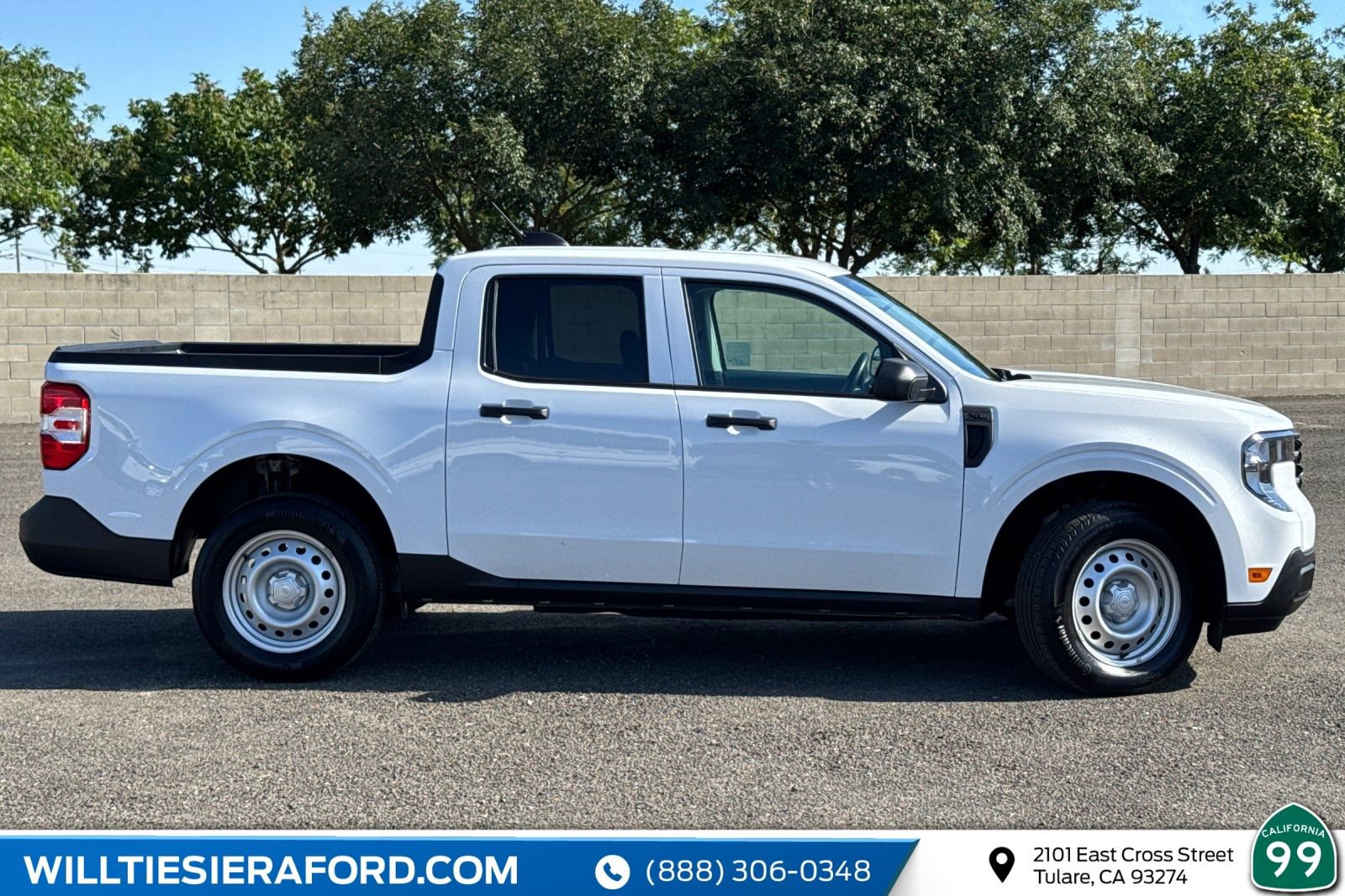 Used 2025 Ford Maverick XL image 5