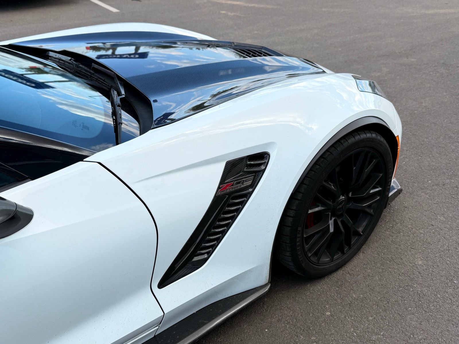 Used 2019 Chevrolet Corvette Z06 image 23