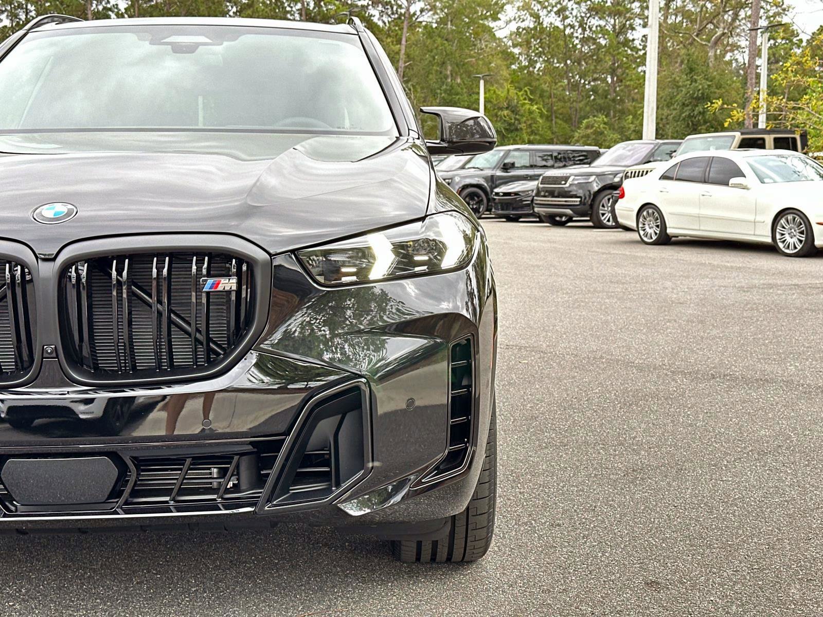 New 2026 BMW X5 M60i image 9