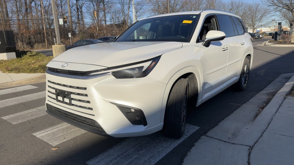 Used 2024 Lexus TX 350 AWD image 3