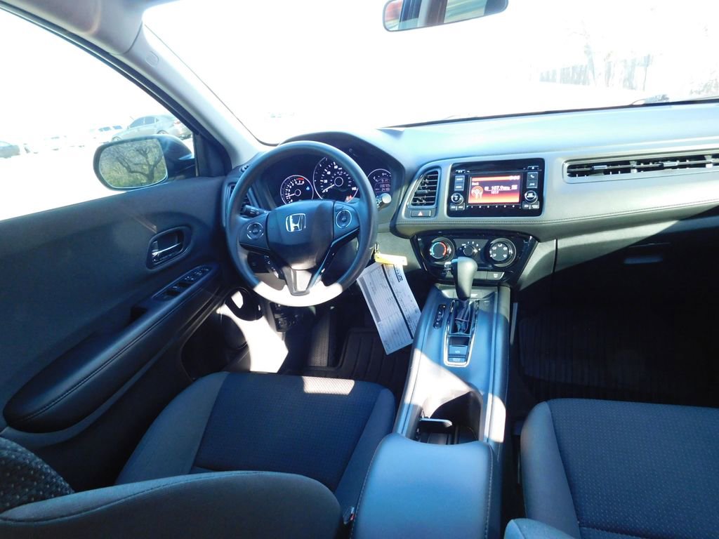 Used 2022 Honda HR-V LX image 6
