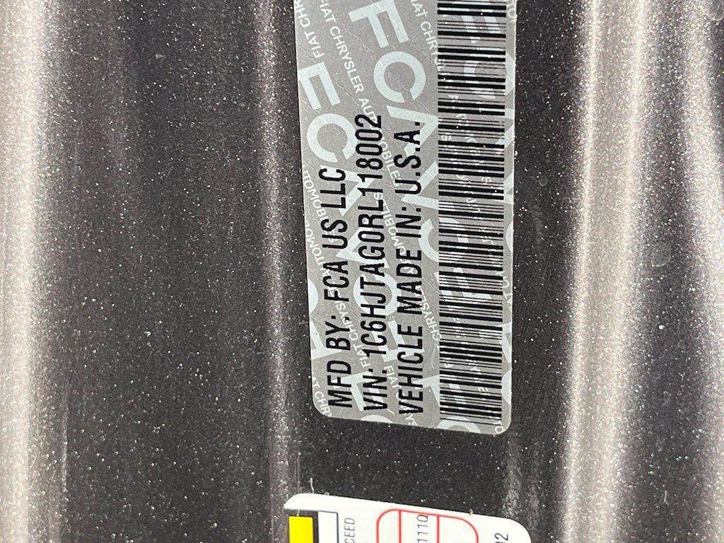Used 2024 Jeep Gladiator Overland AWD/4WD image 19