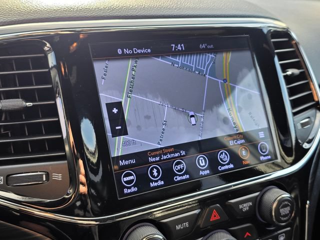 Used 2019 Jeep Grand Cherokee Altitude RWD image 29