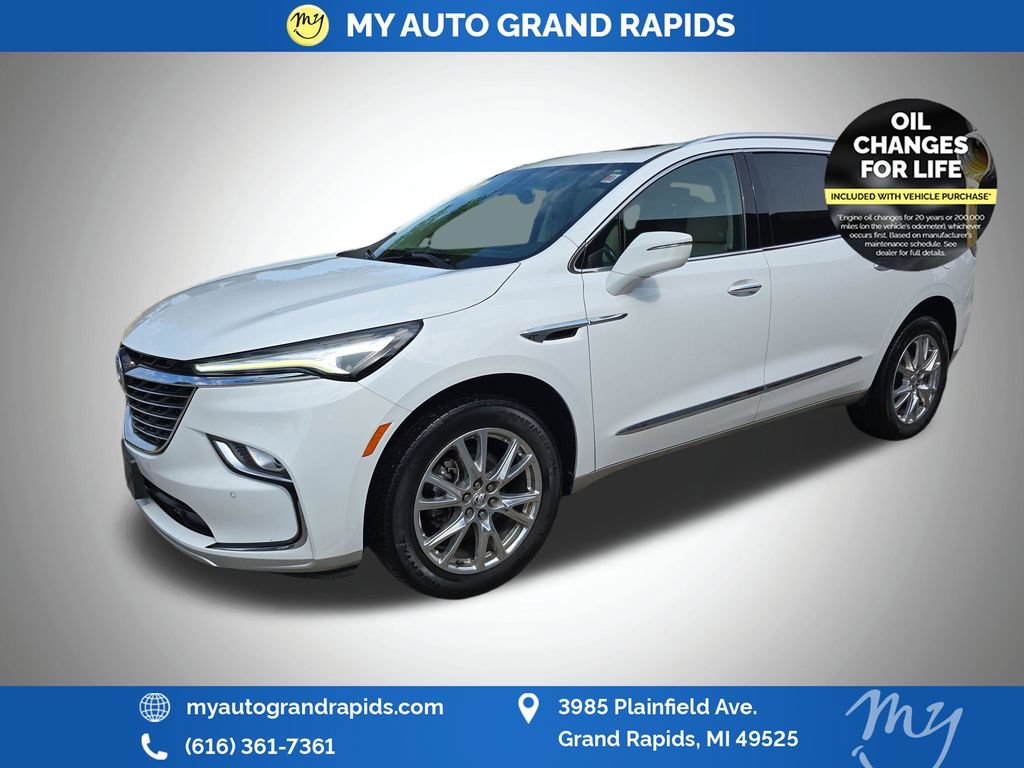 Used 2023 Buick Enclave Essence w/ Experience Buick Package AWD/4WD image 3