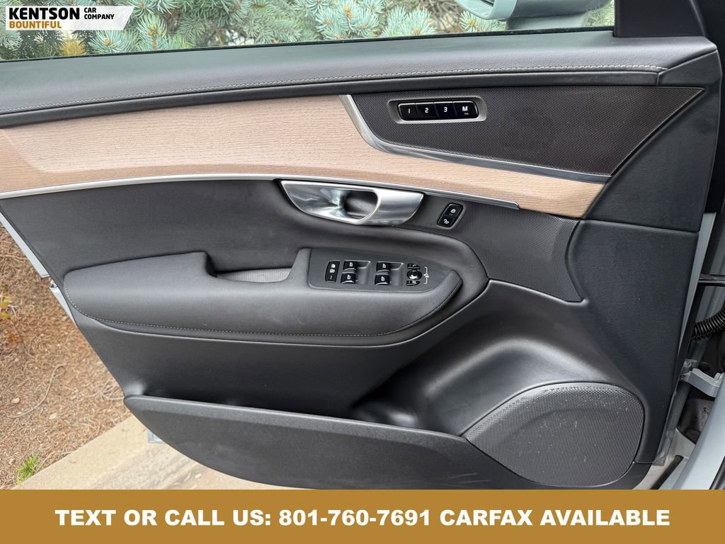 Used 2025 Volvo XC90 B5 Plus AWD/4WD image 20