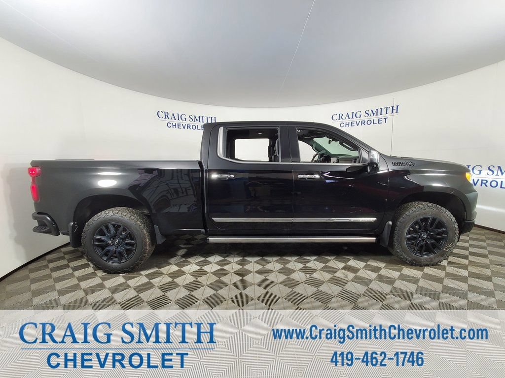 Used 2023 Chevrolet Silverado 1500 High Country w/ High Country Premium Package AWD/4WD image 24