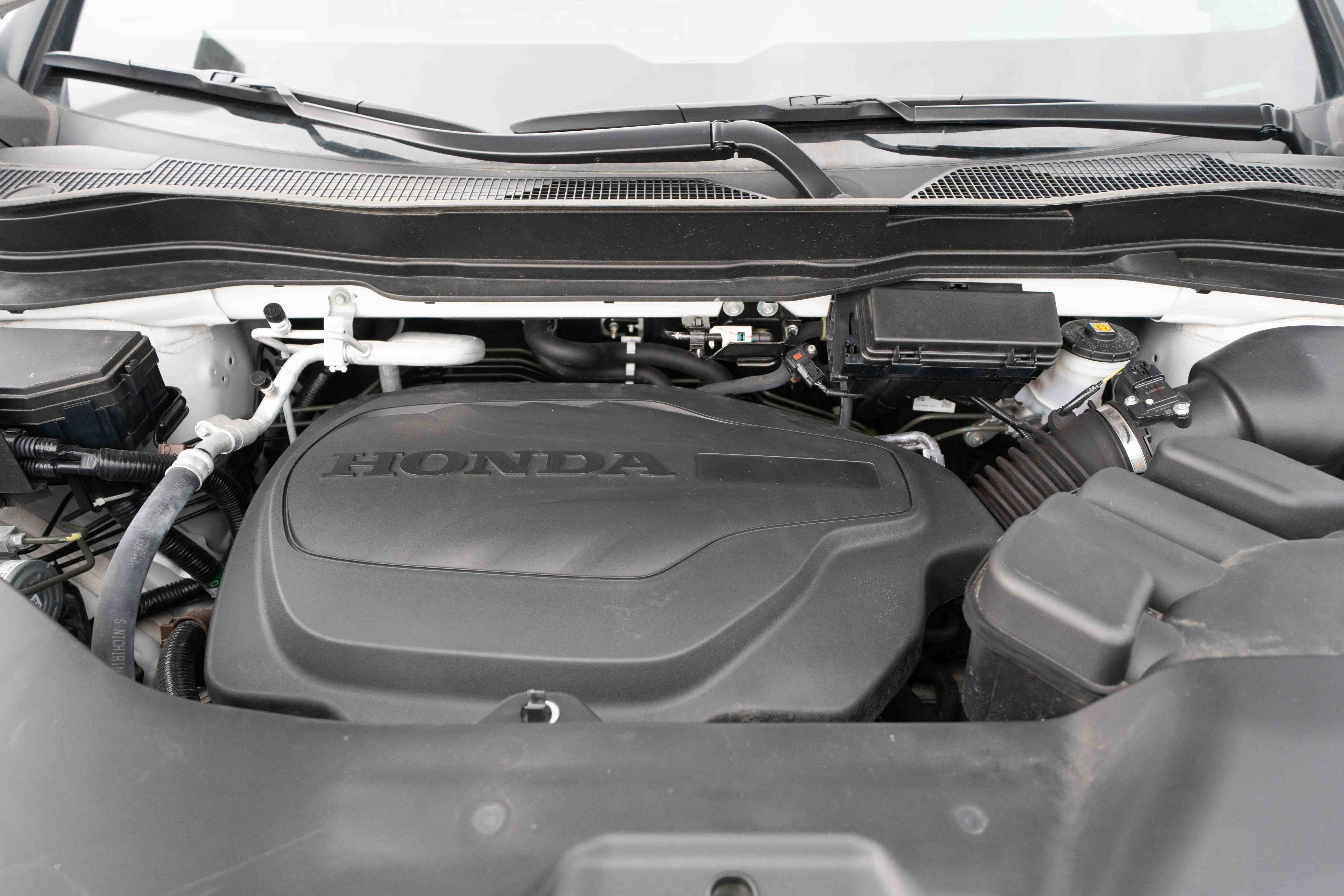 Used 2025 Honda Passport EX-L image 32