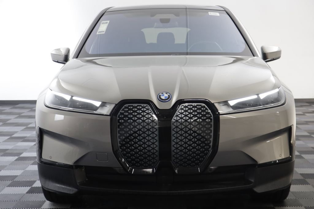 Certified 2024 BMW iX xDrive50 w/ Premium Package AWD/4WD image 22