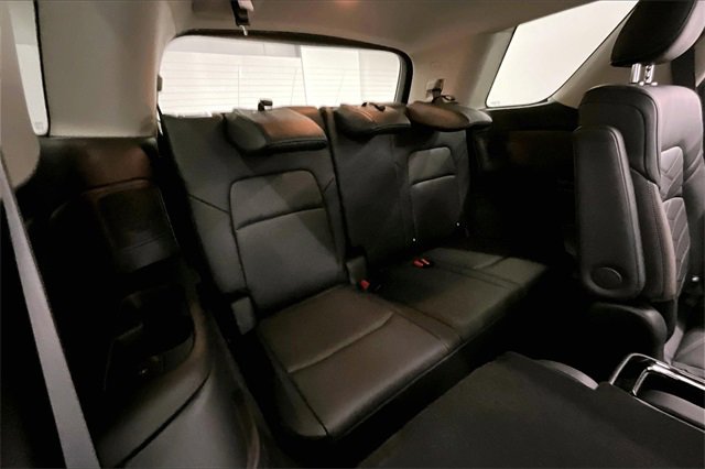 New 2025 Nissan Pathfinder Platinum w/ Lighting Package (N93) image 34