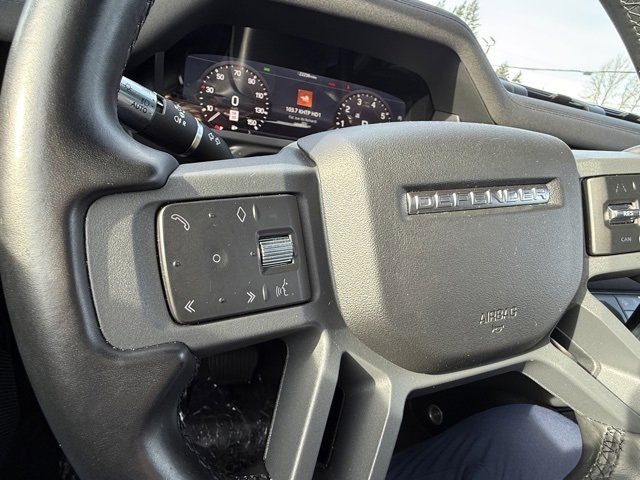 Used 2022 Land Rover Defender 90 X-Dynamic S image 15