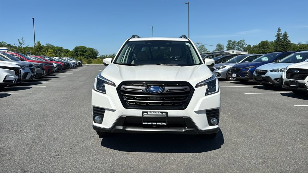 Certified 2023 Subaru Forester Limited AWD/4WD image 2