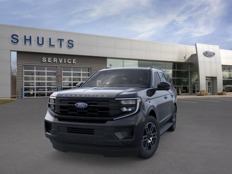 New 2025 Ford Expedition Active image 2