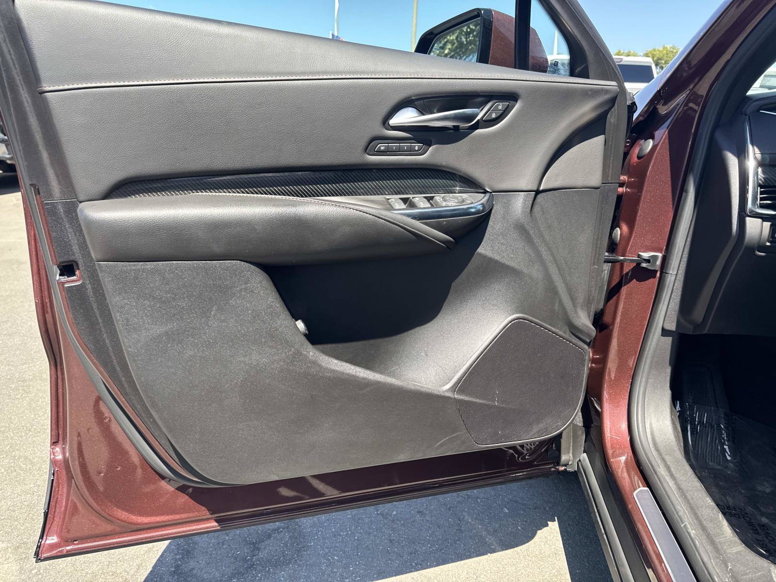 Used 2023 Cadillac XT4 Sport FWD image 23