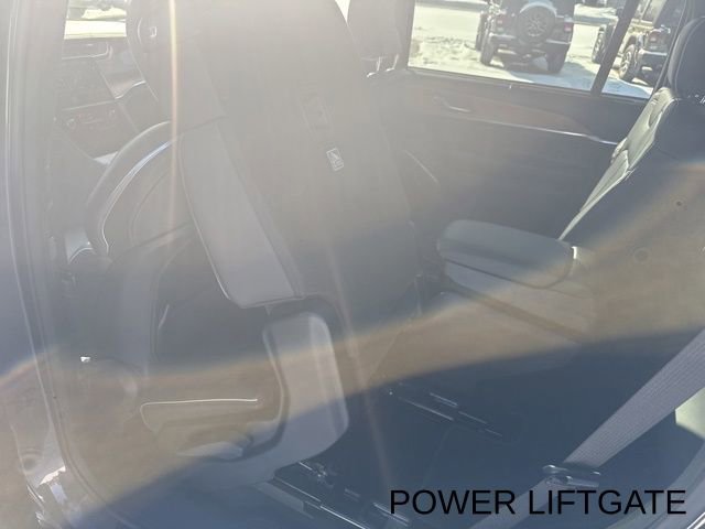 Used 2023 Jeep Grand Cherokee L Summit image 20
