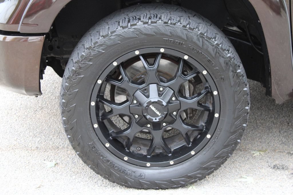 Used 2020 Toyota Tundra Platinum AWD/4WD image 40