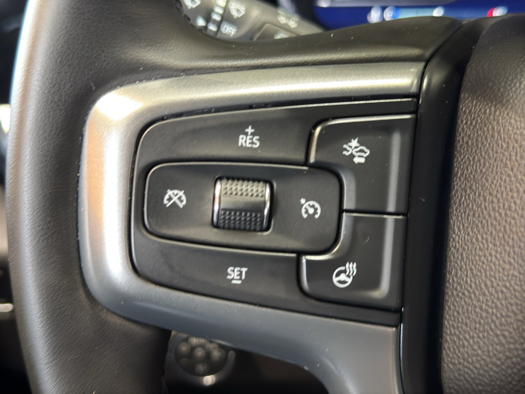 Used 2025 Chevrolet Silverado 1500 RST w/ Z71 Off-Road Package AWD/4WD image 24