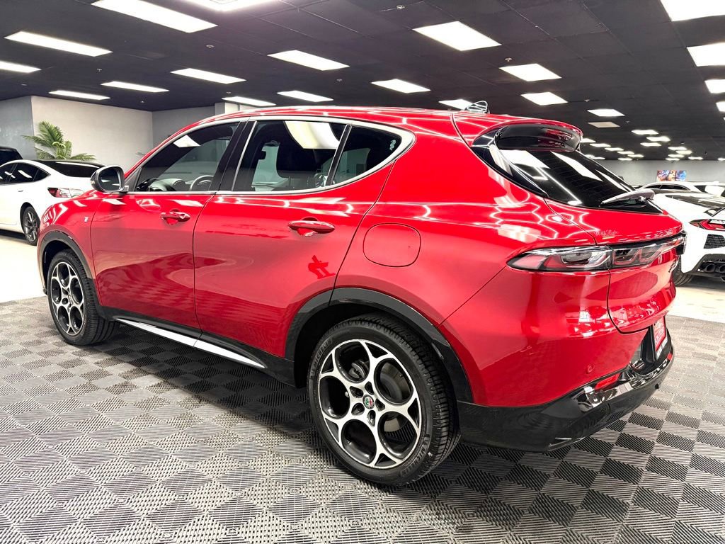 Used 2024 Alfa Romeo Tonale Ti AWD/4WD image 9