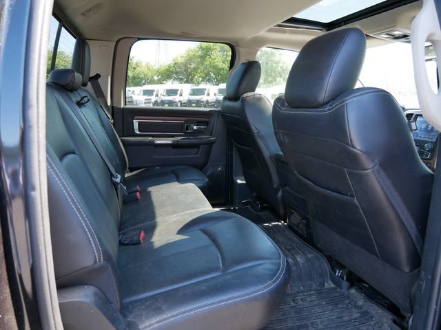 Used 2018 RAM 1500 Laramie w/ Convenience Group AWD/4WD image 16