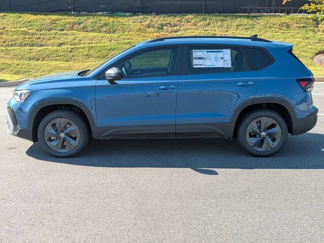 New 2026 Volkswagen Taos S FWD image 7