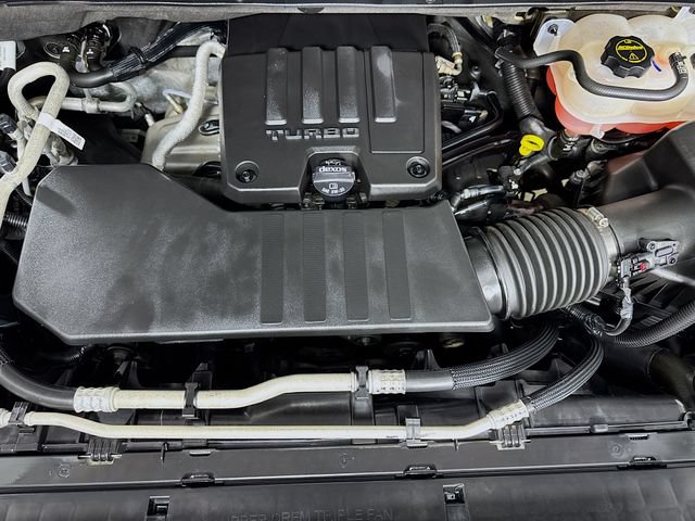 Used 2024 Chevrolet Silverado 1500 RST AWD/4WD image 30