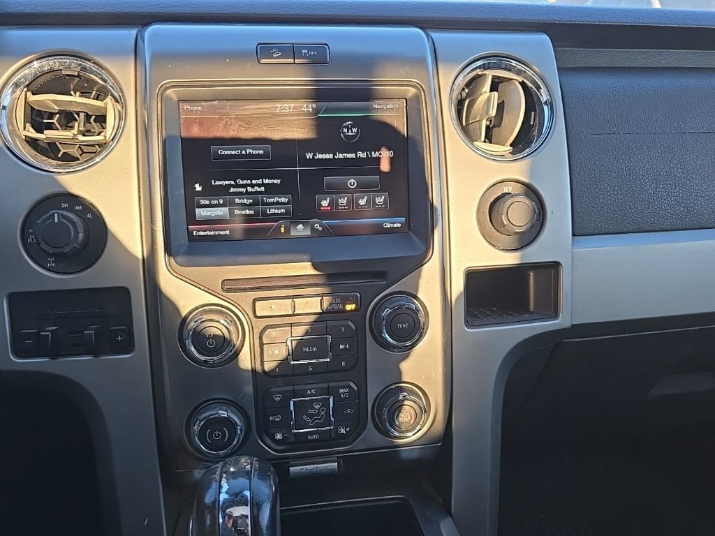 Used 2014 Ford F150 FX4 w/ Equipment Group 402A Luxury image 23