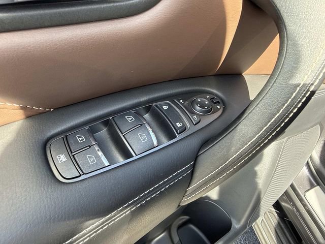 Used 2024 INFINITI QX80 Premium Select w/ Cargo Package image 10