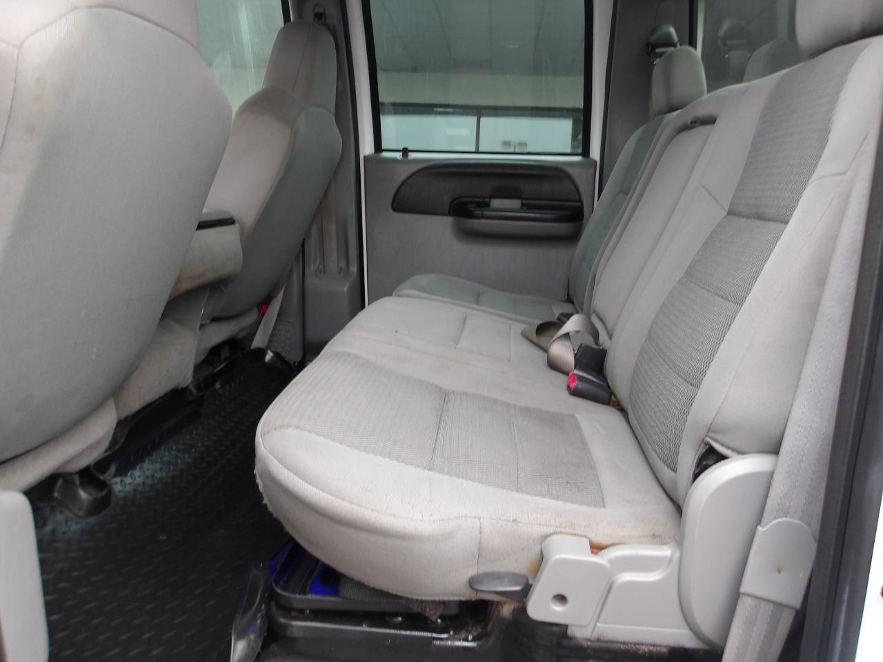 Used 2005 Ford F250 XLT image 10