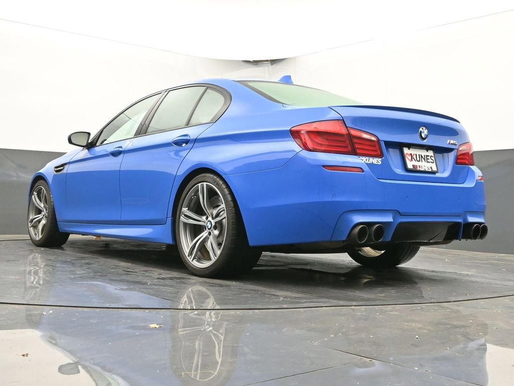 Used 2013 BMW M5 image 41