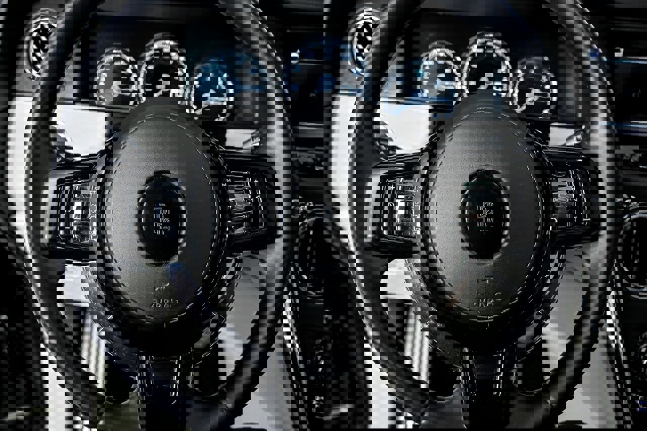 Used 2019 Rolls-Royce Cullinan image 28