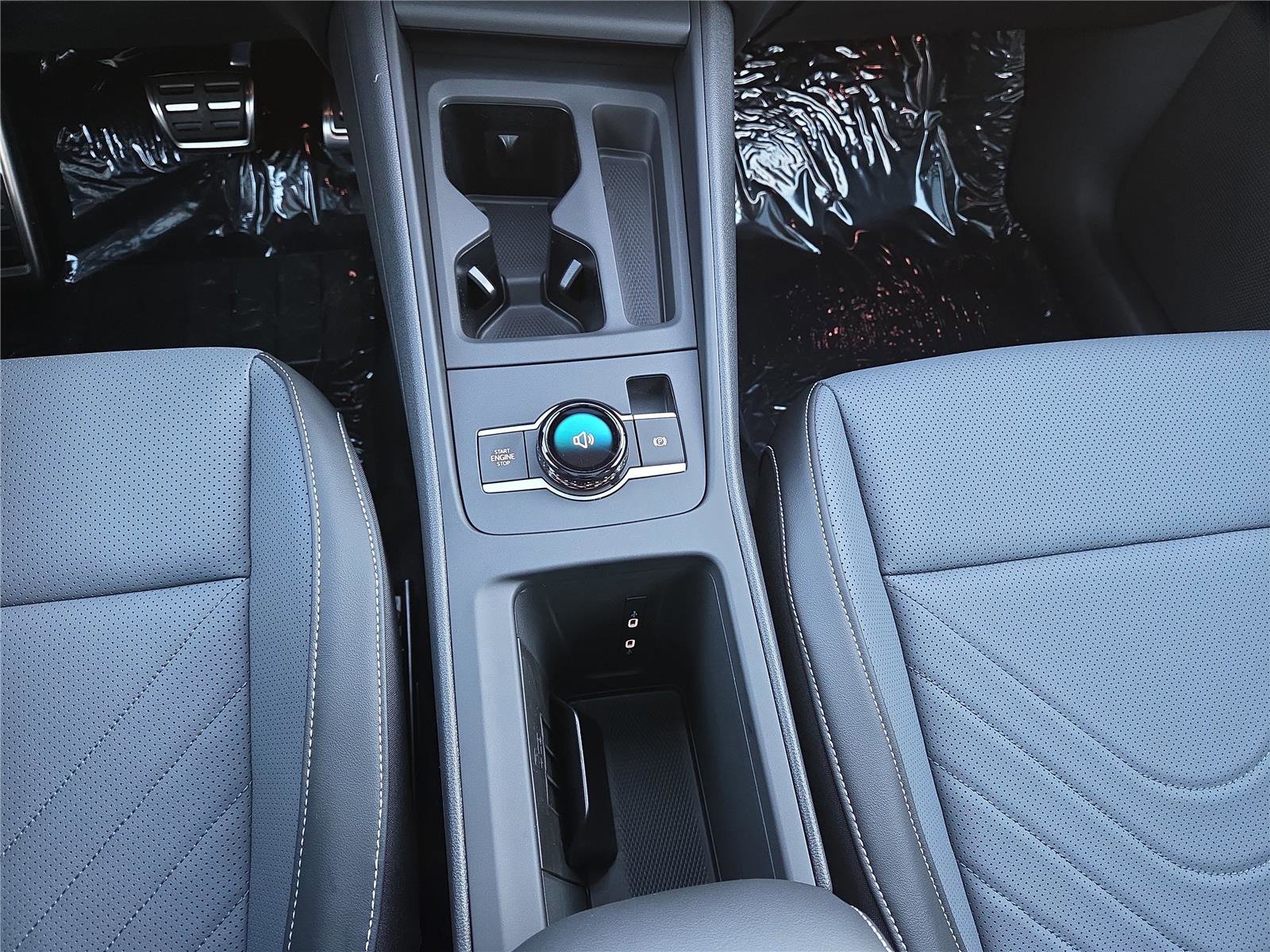 New 2026 Volkswagen Tiguan SE R-Line image 22