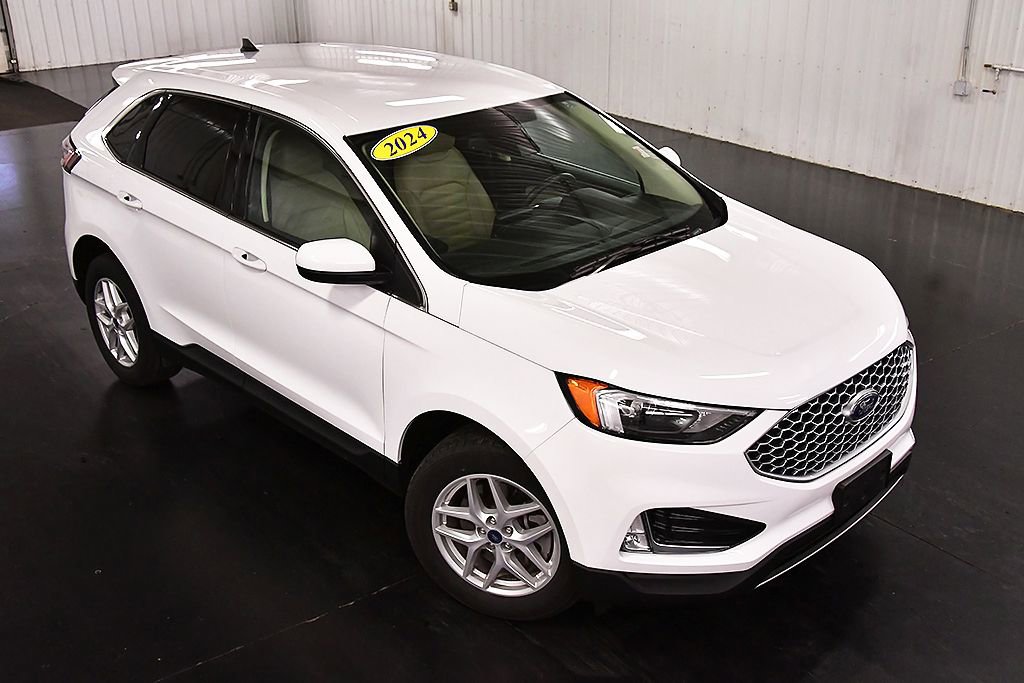 Used 2024 Ford Edge SEL w/ Convenience Package AWD/4WD image 13