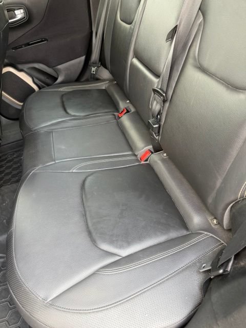 Used 2015 Jeep Renegade Limited FWD image 19