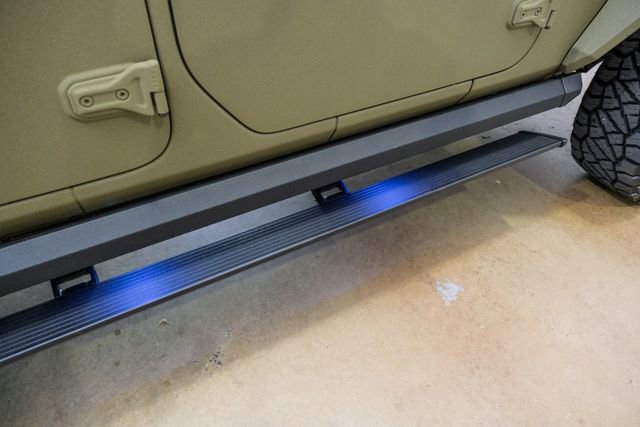 Used 2025 Jeep Wrangler Unlimited Rubicon 392 image 12