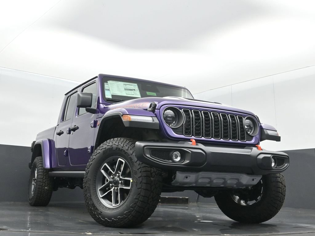New 2026 Jeep Gladiator Mojave w/ Technology Group AWD/4WD image 29