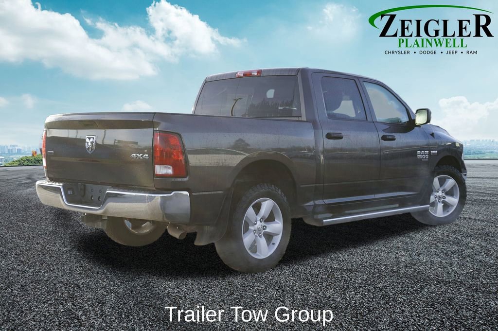 Used 2023 RAM 1500 Classic SLT image 3