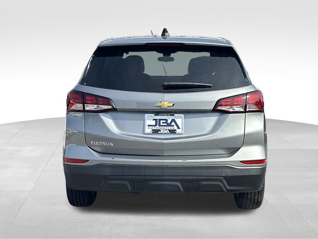 Used 2023 Chevrolet Equinox LS w/ LS Convenience Package image 26